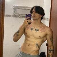 whatever_daddy_wants avatar