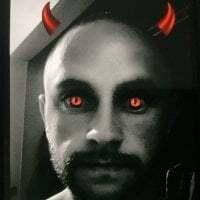 whiteuncut avatar