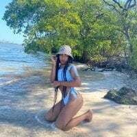 whitneytt avatar