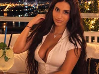yasminne23 avatar
