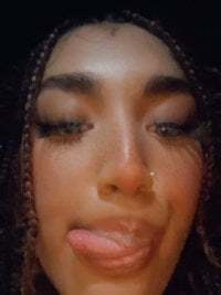 yazmineee1 avatar