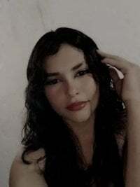 yiyisandoval avatar