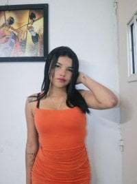 zahira_lenox01 avatar