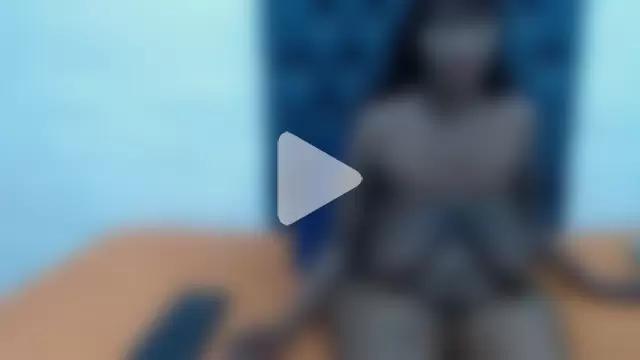 AUGUSTBLOOMxx photo 3