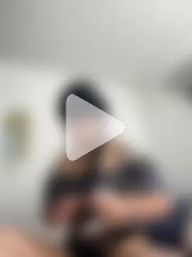 Abril_thompson98 photo 14