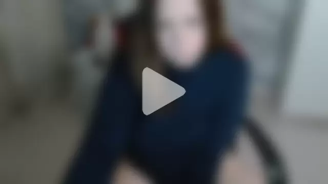 AdelinaLawson photo 17