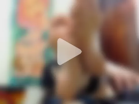 Alicia_inblack photo 8