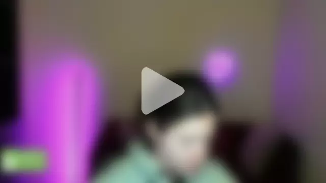 Alicia_redfollow photo 3