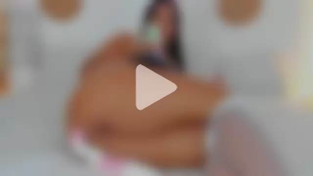 AliisonWells photo 26