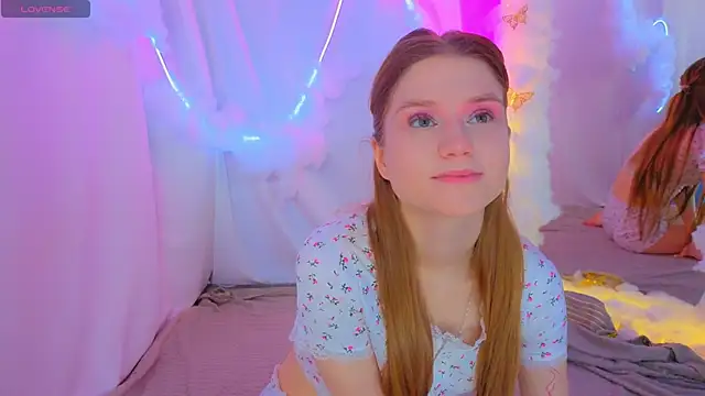 AlisiaSpinnet_ photo 29