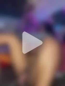 AlisonHoot69 photo 6