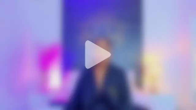 AlisonTravis photo 21