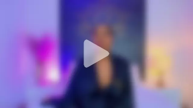 AlisonTravis photo 4