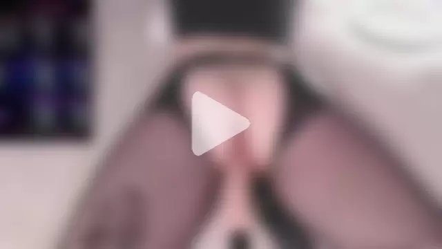 AngelinaRogs photo 4