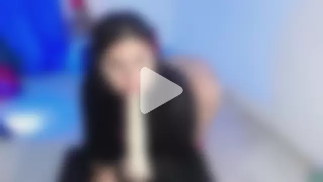 April_sexycurvi photo 2