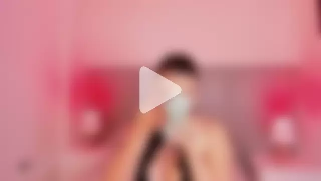 ArianaHilton_ photo 2