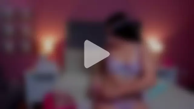 ArianaRosee_ photo 4