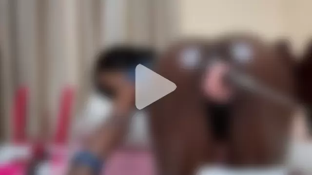 AudreySpanksFuck- photo 2