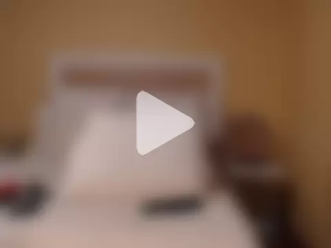 Bee_Bella1 photo 1