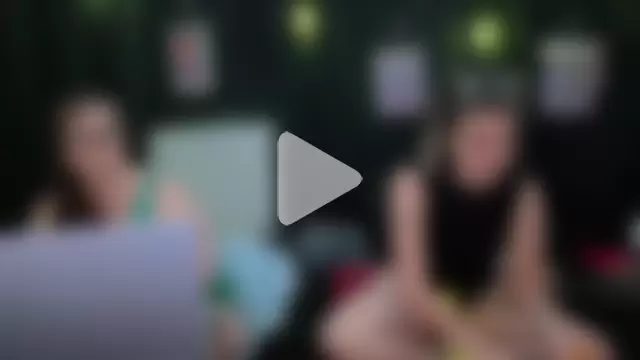 Bella_and_Marie photo 19