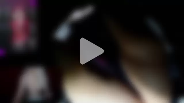 Blonde_Cougar photo 6