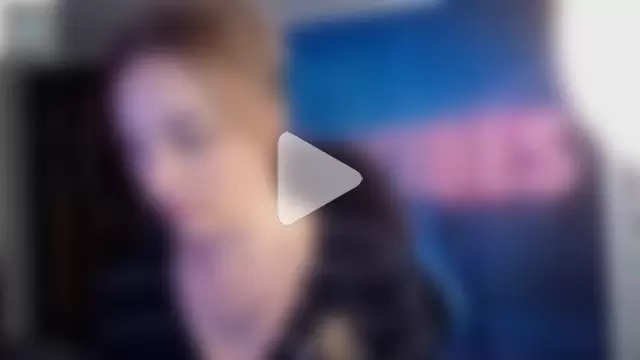 Blonde_Temptation photo 4