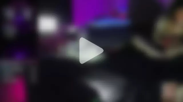 Blondiewithanass photo 2