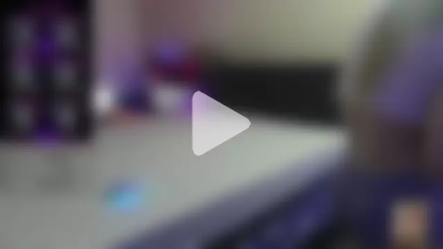 Blondiewithanass photo 1