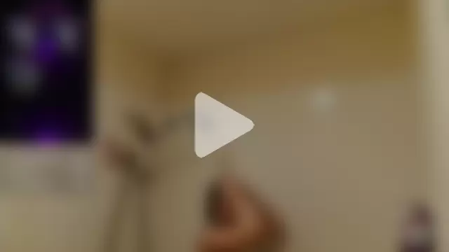 Blondiewithanass photo 20