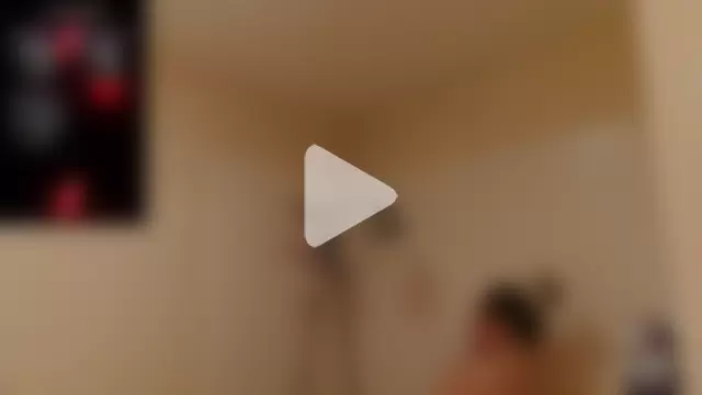 Blondiewithanass photo 8