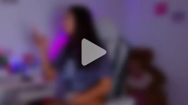 BrunetteAdams001 photo 6