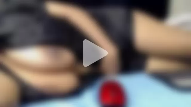 Busty-Londie photo 10