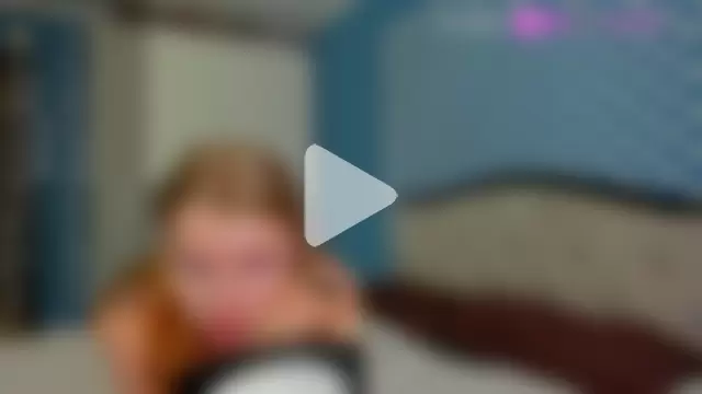 Busty_Redhead photo 6