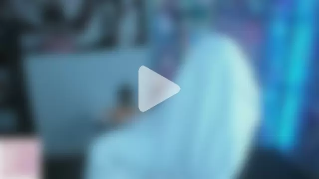 CarolineRichter photo 5