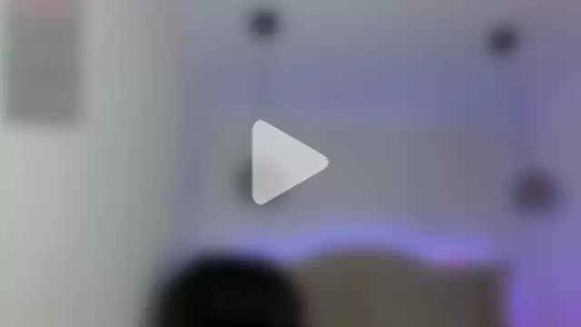 Charlotte_Jones__ photo 4