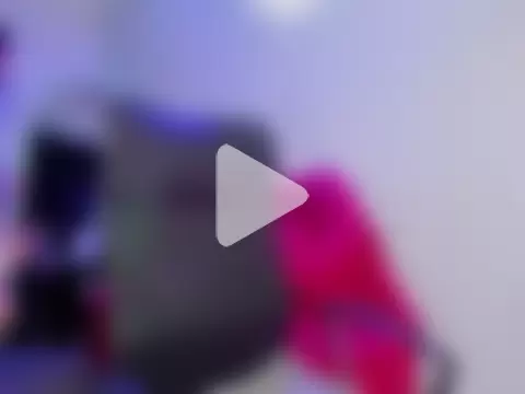 ChloeeTompson_ photo 3