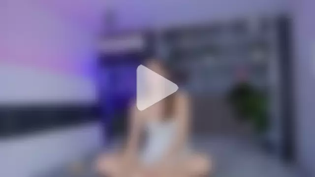 ChristyBrook photo 4