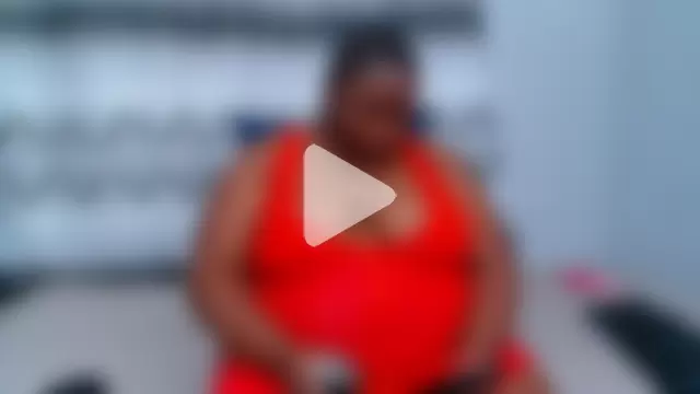 ChubbyBoobsxxx photo 12