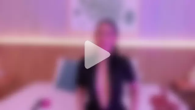 Coco-balenciaga photo 9