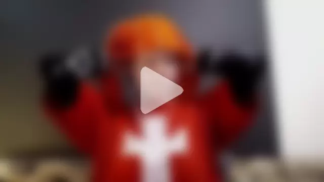 CurlaPettyBom photo 2