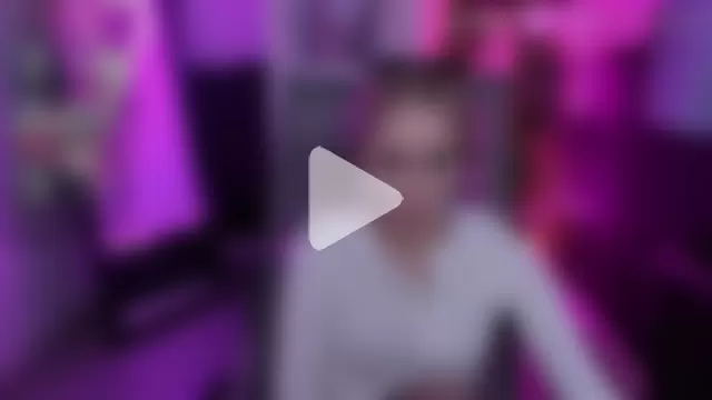 DakotaaJohnnson photo 14