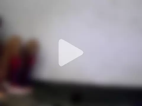 De_maskedcouple photo 27