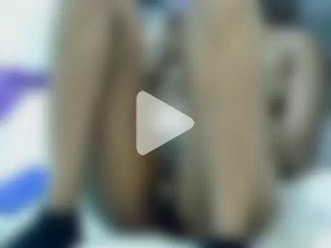 De_maskedcouple photo 20