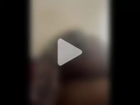 De_maskedcouple photo 6