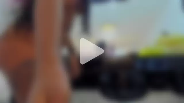 ElisabethMassey photo 8