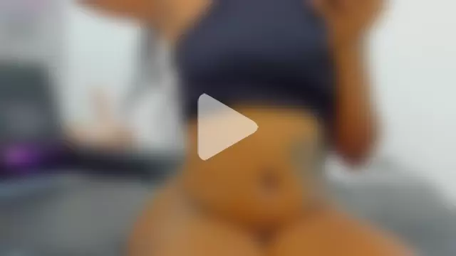 ElisabethMassey photo 4