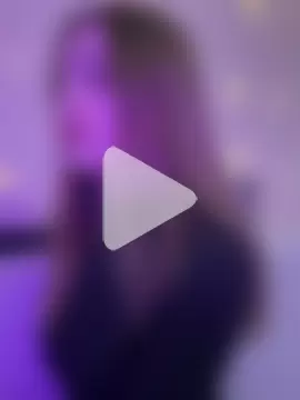 Elizabeth_Tay photo 10