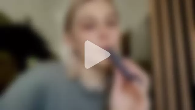 Ella_Bloom photo 1