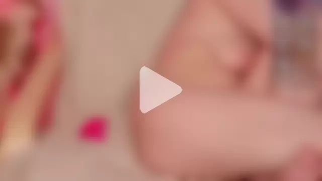 Ellaeternity photo 6