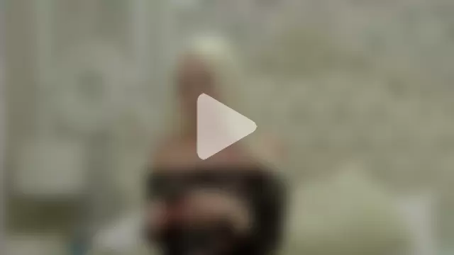 EllieFrosty_ photo 19